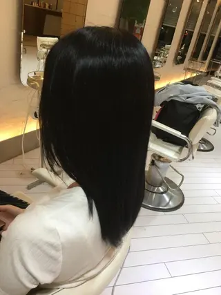 セミロング 平原 沙耶のヘアスタイル