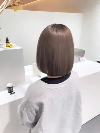 ショート カラー LEF TATEMACHI所属・西山祐生/ハイトーン /ケアブリーチ/艶髪のヘアスタイル