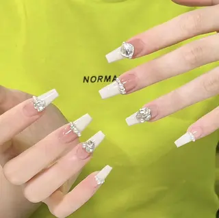 ネイル Queens みなみのネイルデザイン