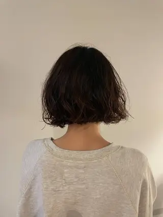 ショート ウシロダ メグミのヘアスタイル