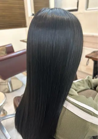 カラー Regolith hair creative brand所属・Kota Chisatoのヘアスタイル