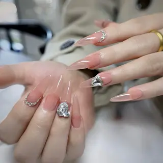 ネイル トウイ チャンのネイルデザイン