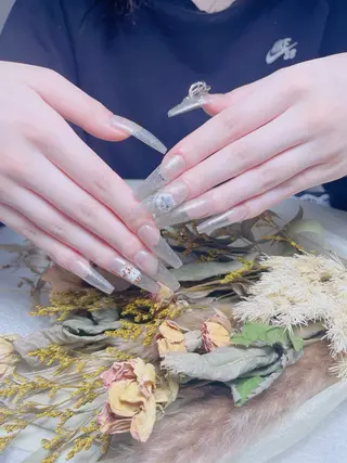 ネイル KARI ネイルサロンのネイルデザイン