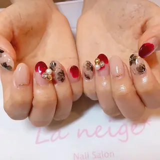 ネイル La neige* yuki 🐩🌙のネイルデザイン