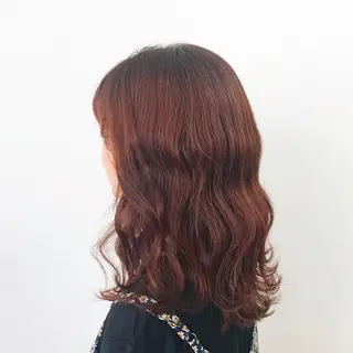 ミディアム カラー オリーブ/アッシュ やわらか透明感カラーのヘアスタイル