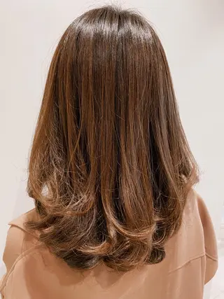 ミディアム 🌹艶髪カラー🌹 津田晴加【西荻窪】のヘアスタイル