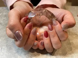 ネイル PecheBloom パラジェルフィルインのネイルデザイン