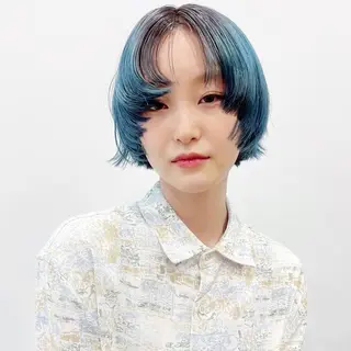 ショート カラー アラキチヒロ THE REMMYのヘアスタイル