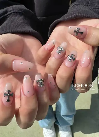 ネイル private nail salon　LEMOON所属・nail salon LEMOONのネイルデザイン
