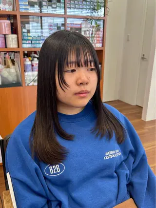 セミロング hairstudio    area所属・目黒 沙織のヘアスタイル