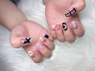 ネイル 💅ネイルハウス🏡 🎀TOMO🎀のネイルデザイン