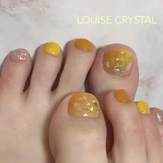 ネイル LOUISE CRYSTALのネイルデザイン