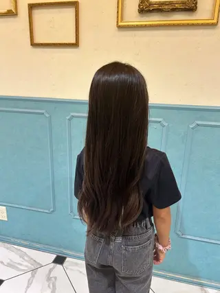 ロング 河野 穂香のヘアスタイル