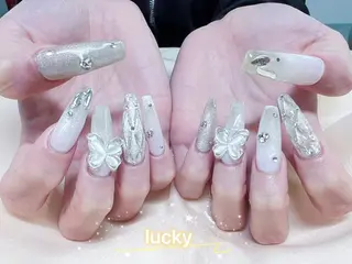 ネイル ラッキーネイルサロン 西川口東口店のネイルデザイン