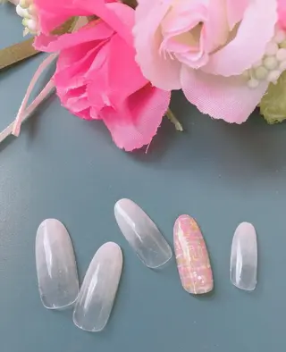 ネイル Elle& staffのネイルデザイン