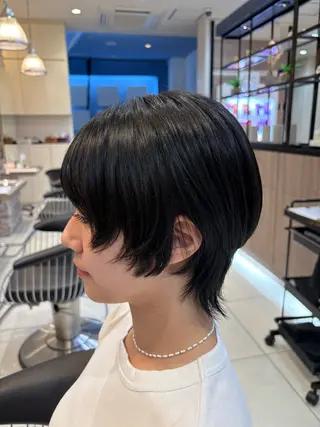 ショート seek next アヤノのヘアスタイル