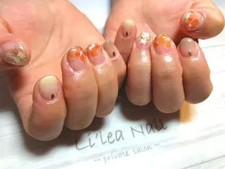 ネイル Li'leaNail AINAのネイルデザイン