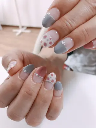 ネイル Lily Roseスタッフ一同のマツエク・マツパデザイン