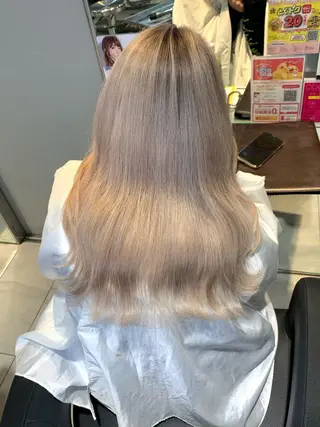 ロング カラー パーマ ヘアアレンジ メンズ キッズ ネイル マツエク・マツパ LINDOTOKYO梅田所属・酸性ストレート 髪質改善大槻勇樹のヘアスタイル
