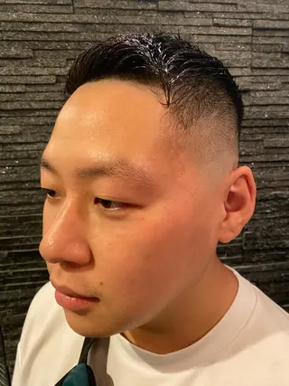 ショート ヒロ銀座所属・小島 史也のヘアスタイル