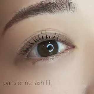 マツエク・マツパ +tico+vico Reiのネイルデザイン