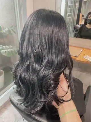 セミロング カラー 🦋ハイトーンボブ ショート🦋トシキのヘアスタイル