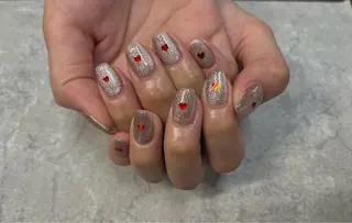 ネイル 二見 晴香のネイルデザイン