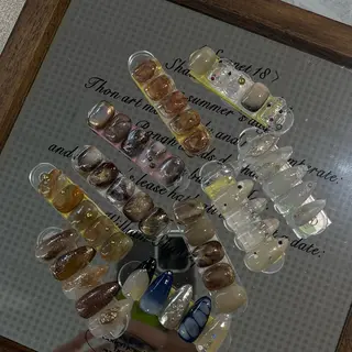 Hi nail池袋 🎀Riraiのネイルデザイン