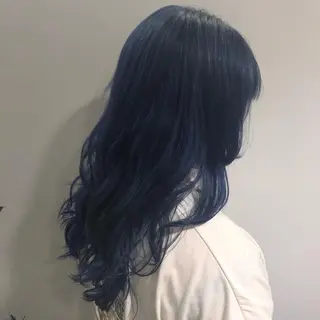 ロング 白土 さくらのヘアスタイル