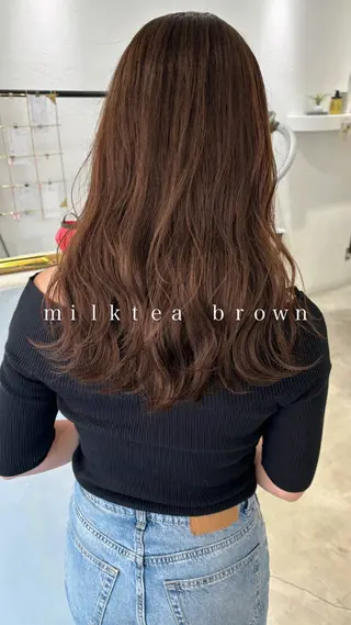 セミロング カラー hair shioのヘアスタイル