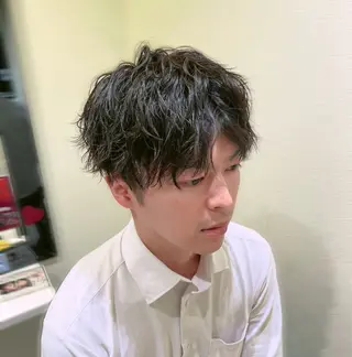 ミディアム パーマ メンズ メンズパーマ特化型 /京橋/栗野京弥のヘアスタイル