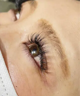 マツエク・マツパ Lotus eyelash所属・Lotus eyelashのマツエク・マツパデザイン