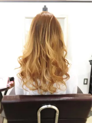 セミロング ロング カラー 佐々木 政徳のヘアスタイル