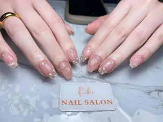 ネイル 💕鈴木ユリ パラジェル/オフ無料のネイルデザイン