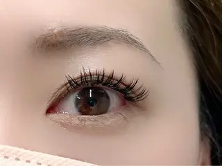 マツエク・マツパ Cheri所属・きし かりんの眉毛・アイブロウイメージ