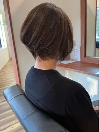 ショート カラー 田室 和幸のヘアスタイル
