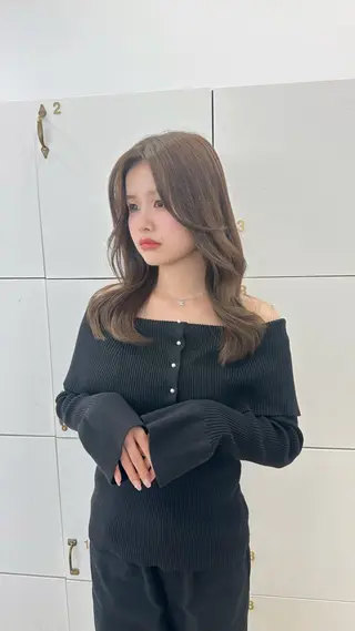 ミディアム カラー ヴェリーテ所属・🩷仙台/ワンカラー /えれな🩷のヘアスタイル