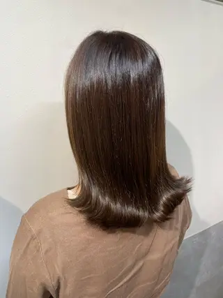 セミロング カラー 西 めぐみのヘアスタイル