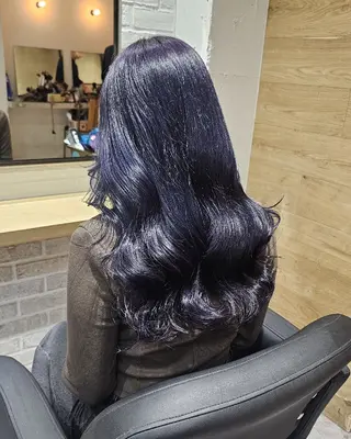 ロング Ayu🐾 ブリーチ無しカラーのヘアスタイル