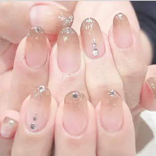 ネイル Nest 三田のマツエク・マツパデザイン