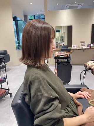 ミディアム 太田代 桃のヘアスタイル