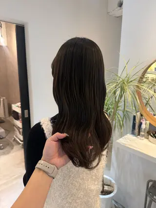 セミロング ALLYS 渋谷店所属・最高級の艶のある カラーmei🎨のヘアスタイル