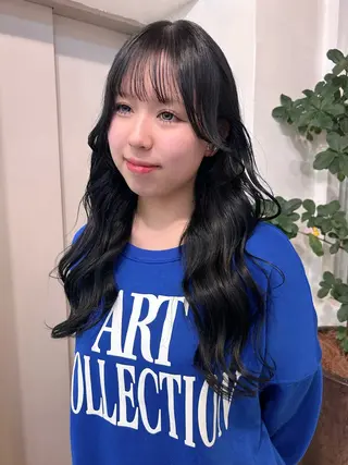 ロング カラー 🐩🎶ルリ/ ハイトーン🍓🪩のヘアスタイル