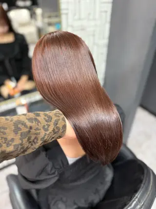 セミロング 瀧下 唯のヘアスタイル