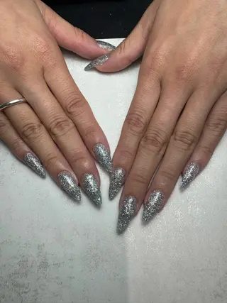 ネイル H2 nail schoolのネイルデザイン