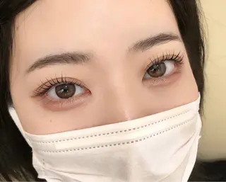 ネイル マツエク・マツパ アイブロウ Nail&eye Belire 新宿のネイルデザイン