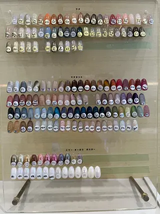 ネイル ネイルクイック 丸ビル店のネイルデザイン