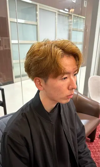 カラー 郡山駅前美容室 Hair Life Hana&Co (ヘアーライフハナコ)所属・MᗩïＫᗩ 郡山駅ua/マツパのマツエク・マツパデザイン