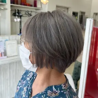 カラー ショート ヘアケアサロン MAIN[メイン]のヘアスタイル