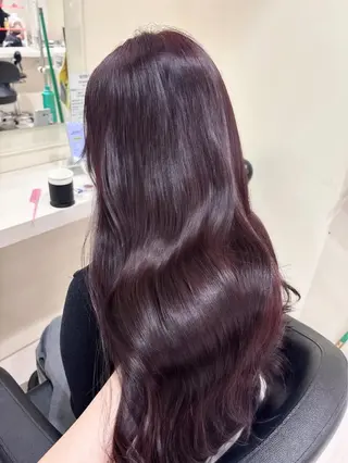 ロング カラー ヘアアレンジ 🩵ダメージレス艶感 ハイトーン🩷のヘアスタイル
